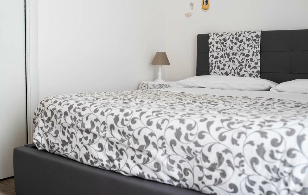 B&B Liolà Patti Extérieur photo