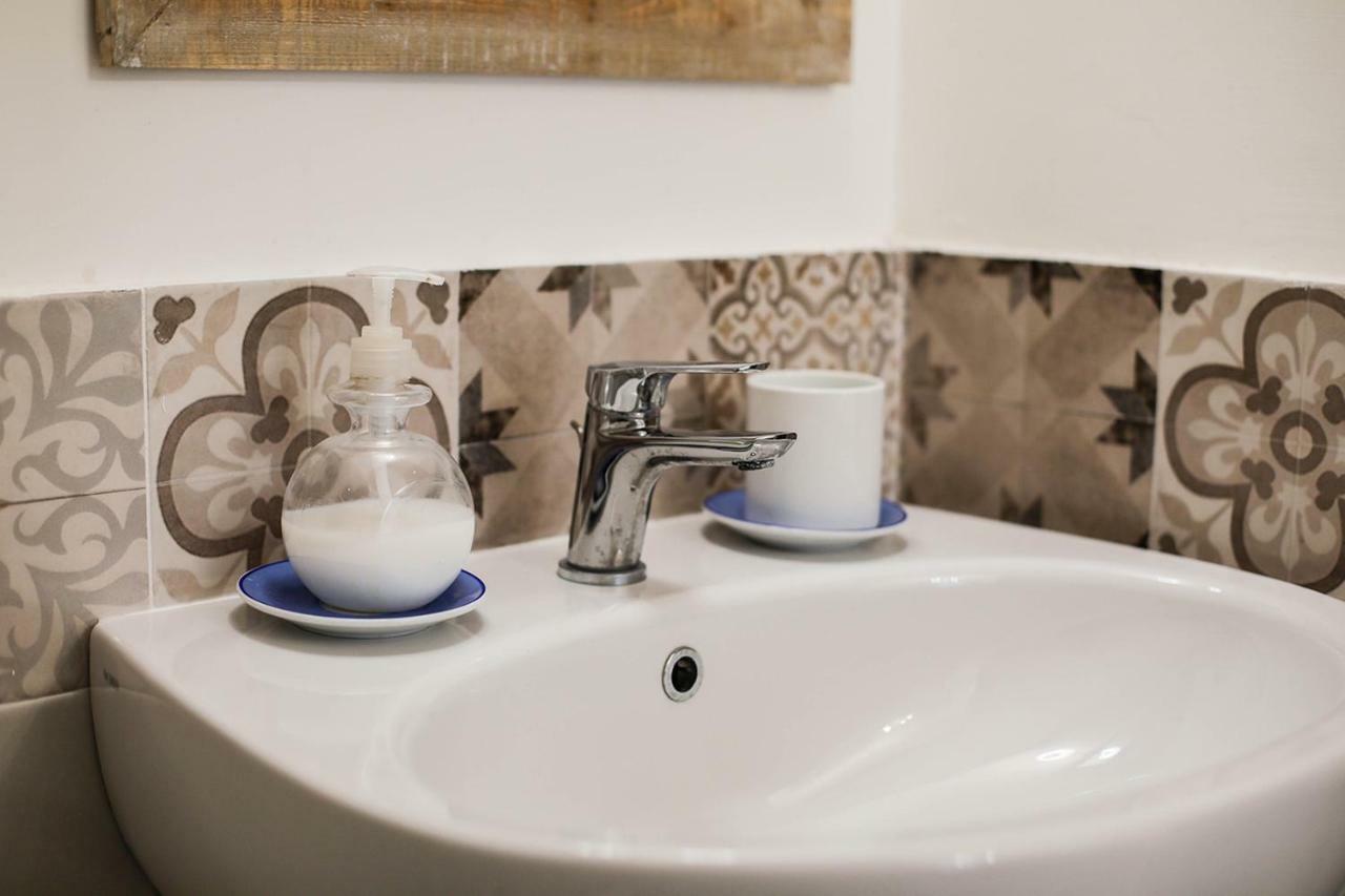 B&B Liolà Patti Extérieur photo
